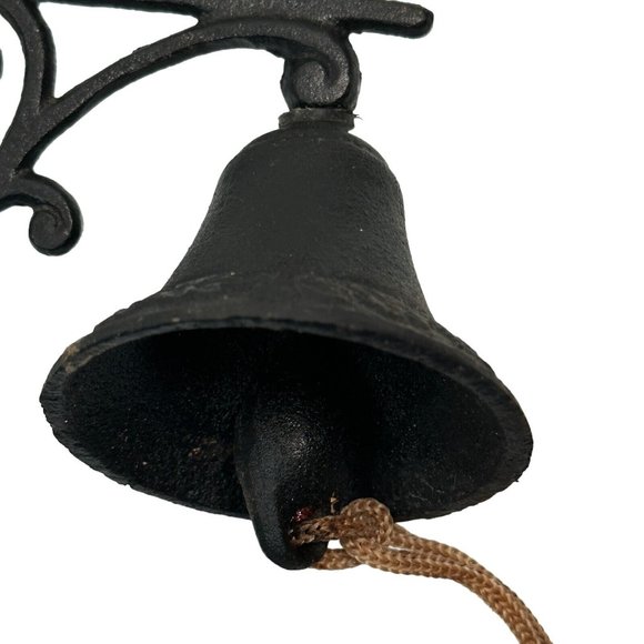 Rustic Cast Iron Rooster Traditional Farmhouse Dinner Bell - Picture 13 of 16